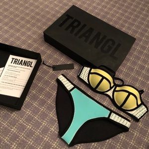 Triangl Bikini
